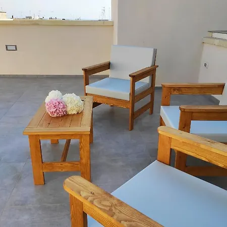 Alojamento de Acomodação e Pequeno-almoço A Est Otranto